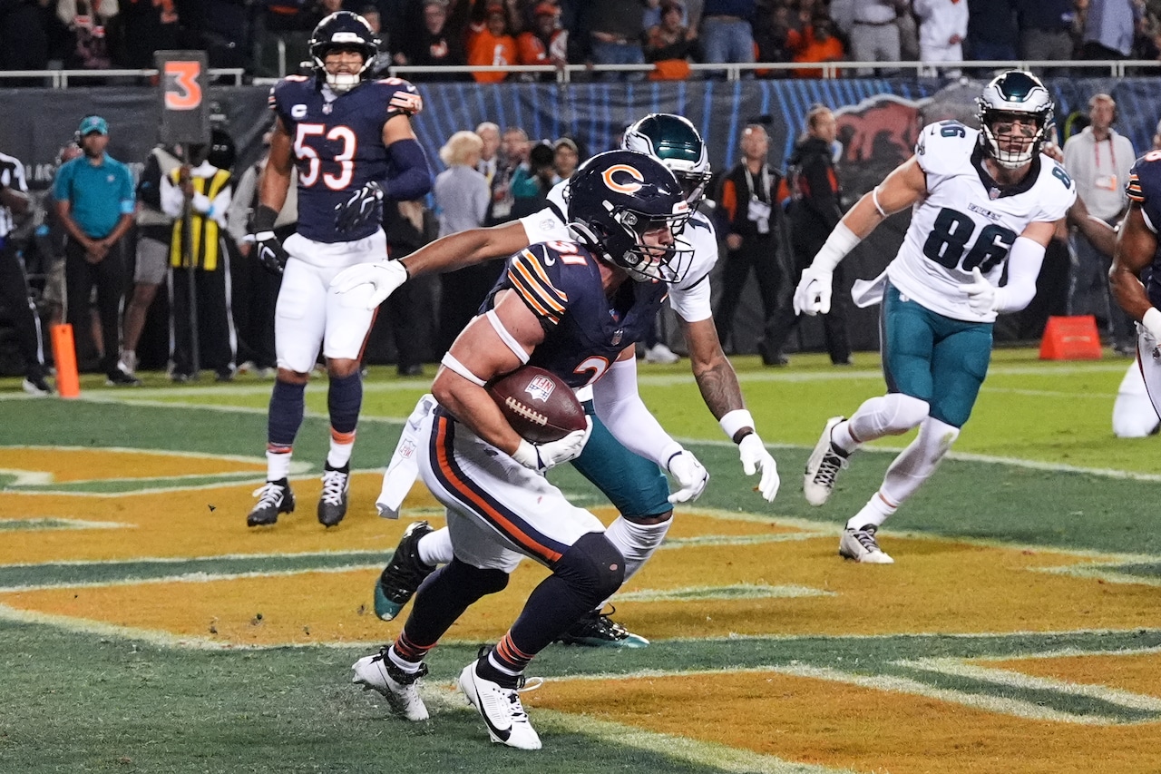 Eagles’ new offense has players ‘second-guessing’ themselves: ‘It’s really frustrating’