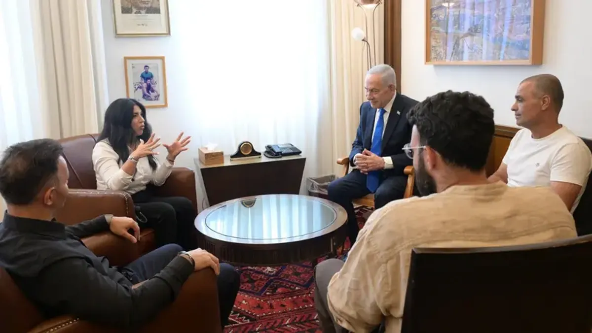 Netanyahu vows severe response over Flydubai plane attack