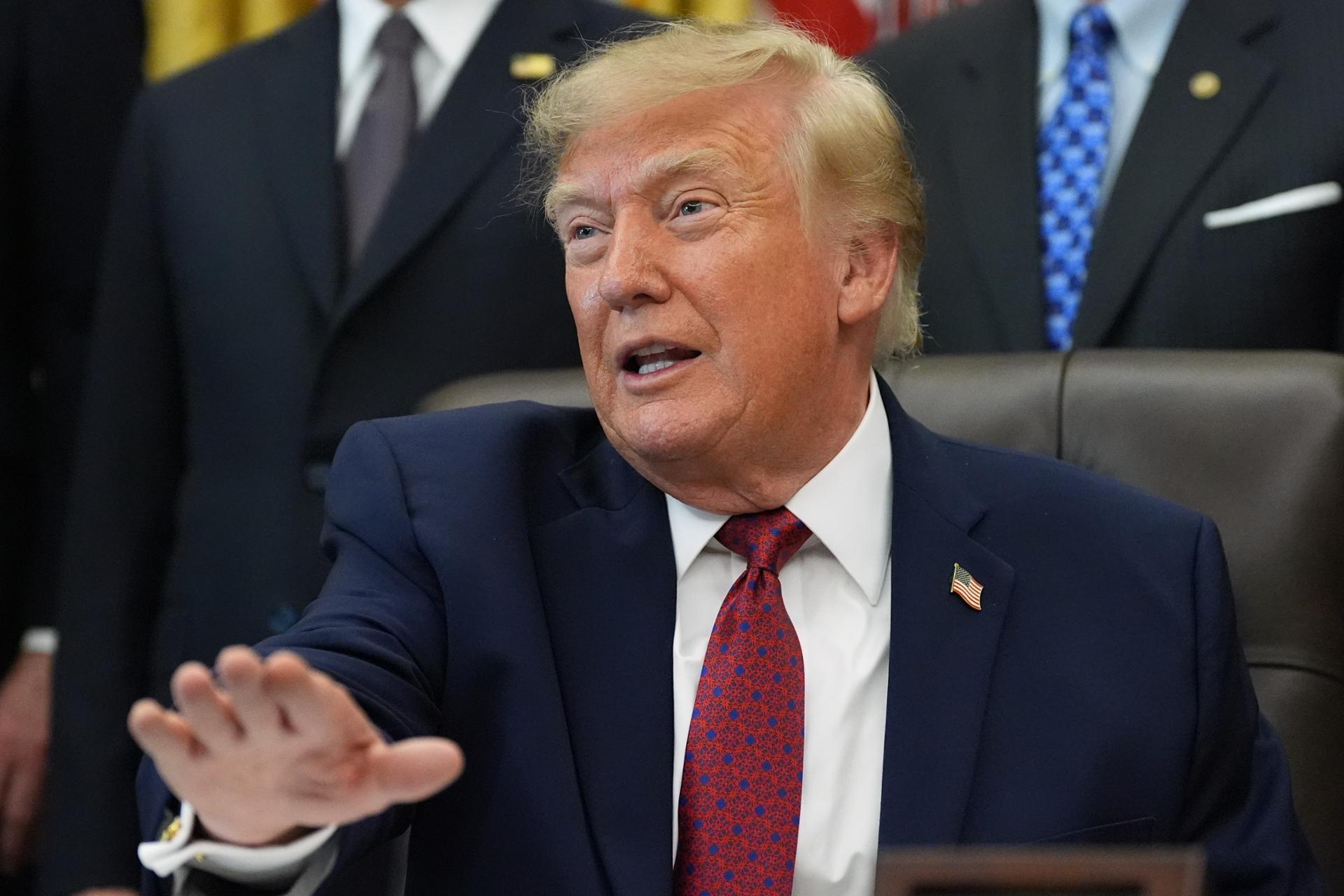 Trump says S. Korea deal 'keeps getting better,' unveils $8.4 bil. oil recovery project