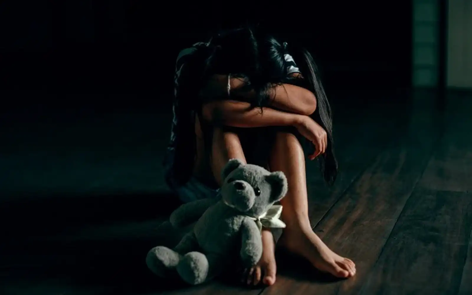 Cops probe sexual harassment of child by motivational speaker