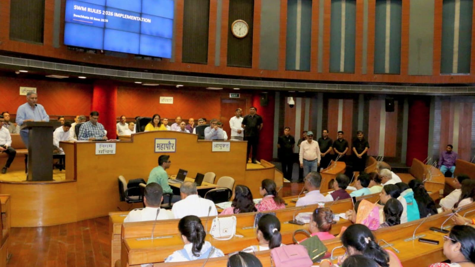 Waste management takes centre stage at MCD meeting