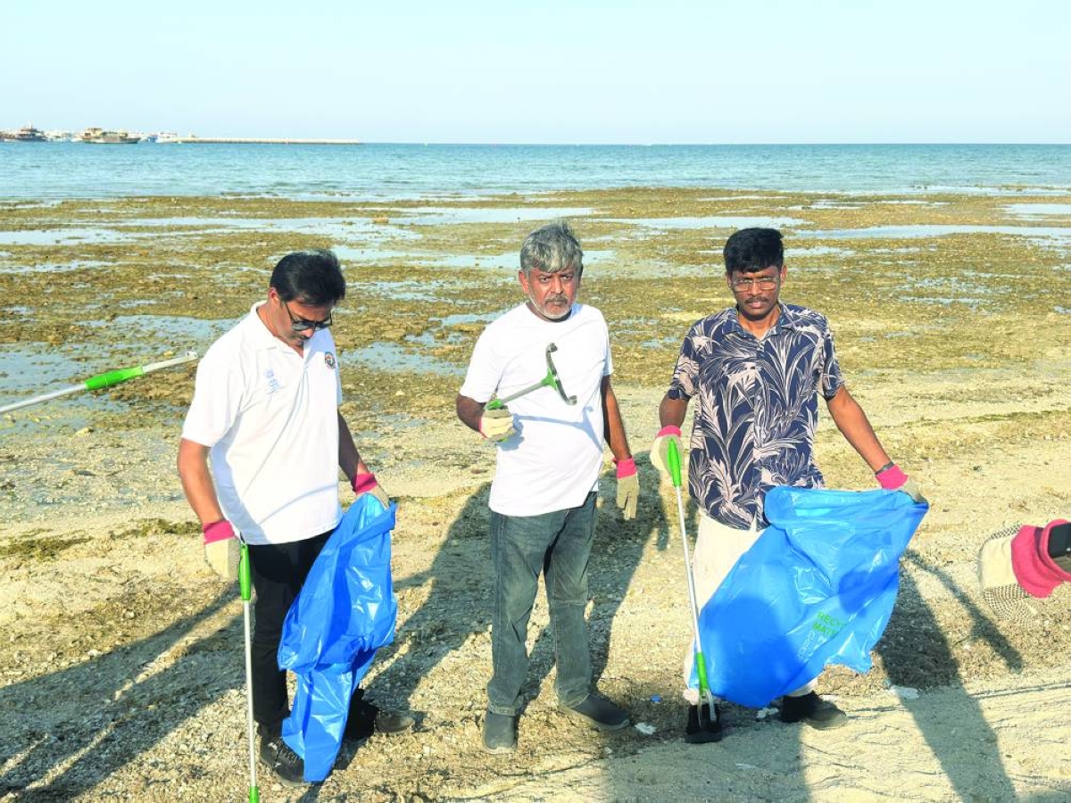 MKP conducts beach cleaning initiative in collaboration with Ministry of Municipality