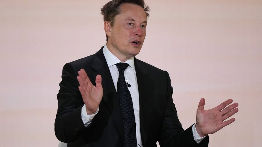Artificial Intelligence: US Court Temporarily Halts AI Nude Image Ban by Musk's xAI