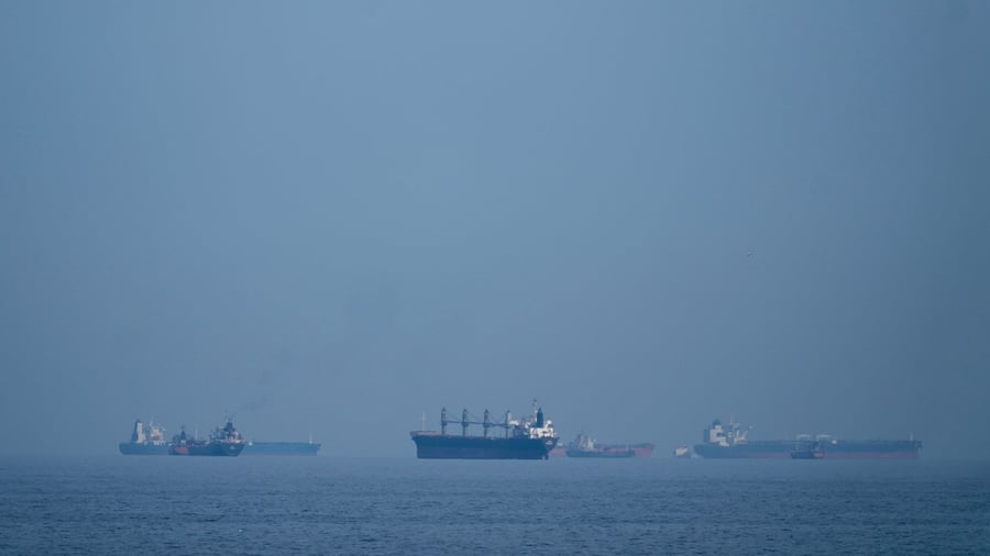 Iran War: Crude oil tanker attacked off the coast of Oman