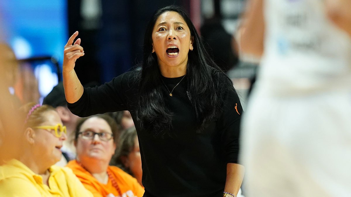 Valkyries’ Natalie Nakase seemingly passes out in final moments of Wings clash
