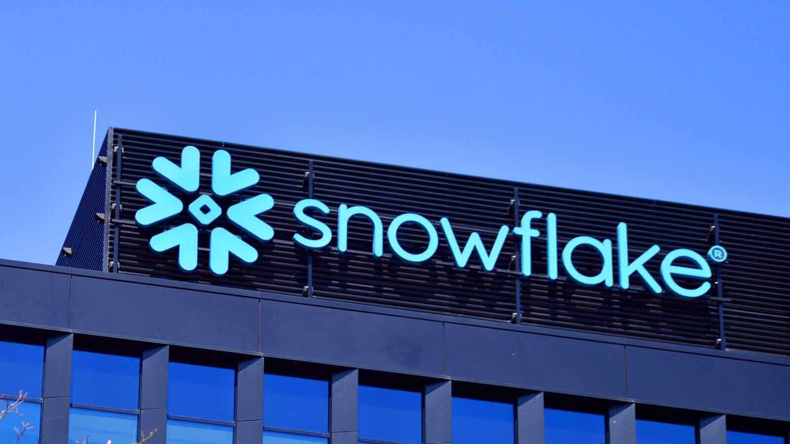 Oppenheimer Just Gave Snowflake Stock a Big Vote of Confidence