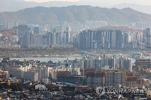 Household credit surely to have topped 2,000 tln-won mark for 1st time