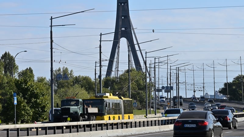 Russia warns diplomats, foreigners to leave Kyiv