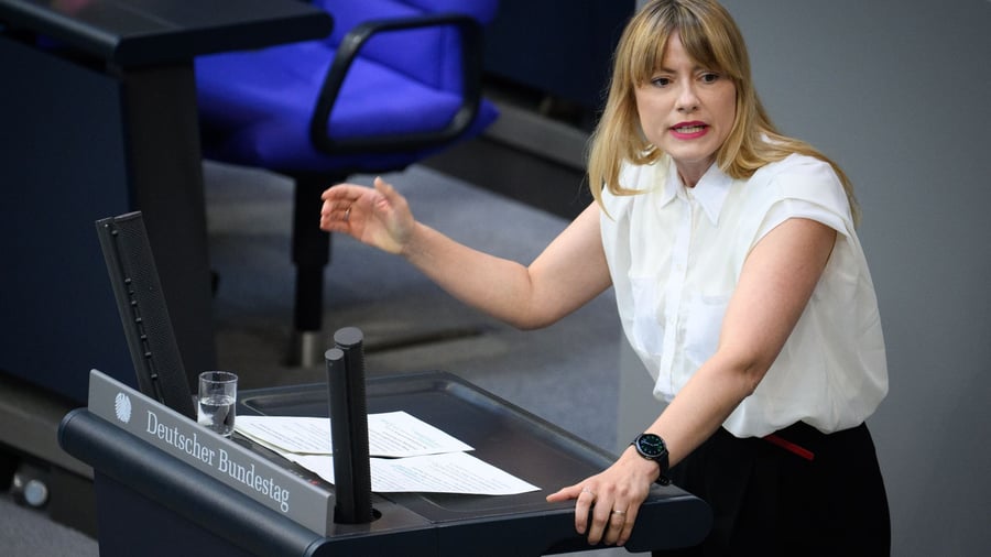 Internal Security: After CSD Attack: Left-Wing Against Rapid Changes to the Law