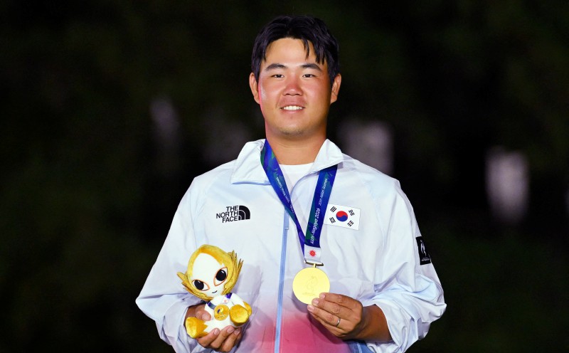 'Just be you': Kim reveals Tiger text that inspired him to gold