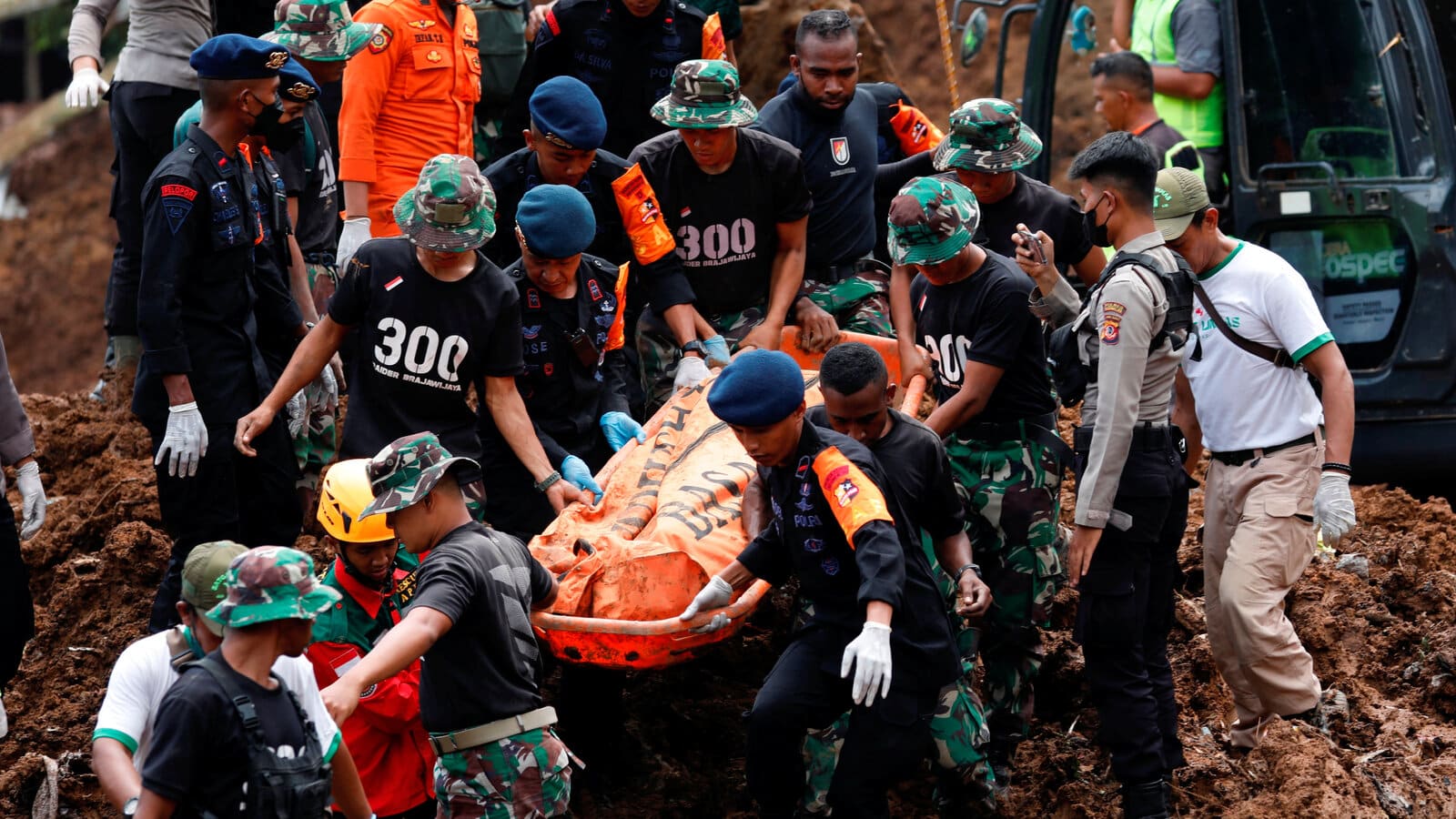 Deadly 7.7 Magnitude Earthquake Strikes Indonesia, Killing at Least 47