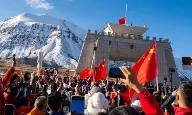 China’s National Day celebrated at Khunjerab Top