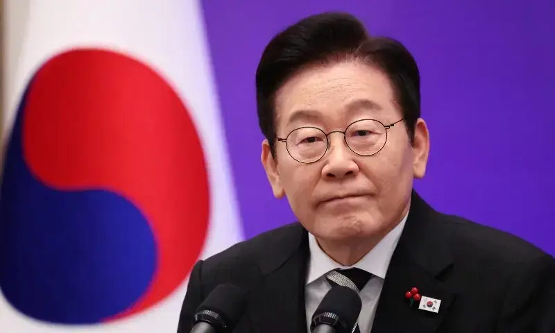 South Korean president proposes talks with North to formally end war