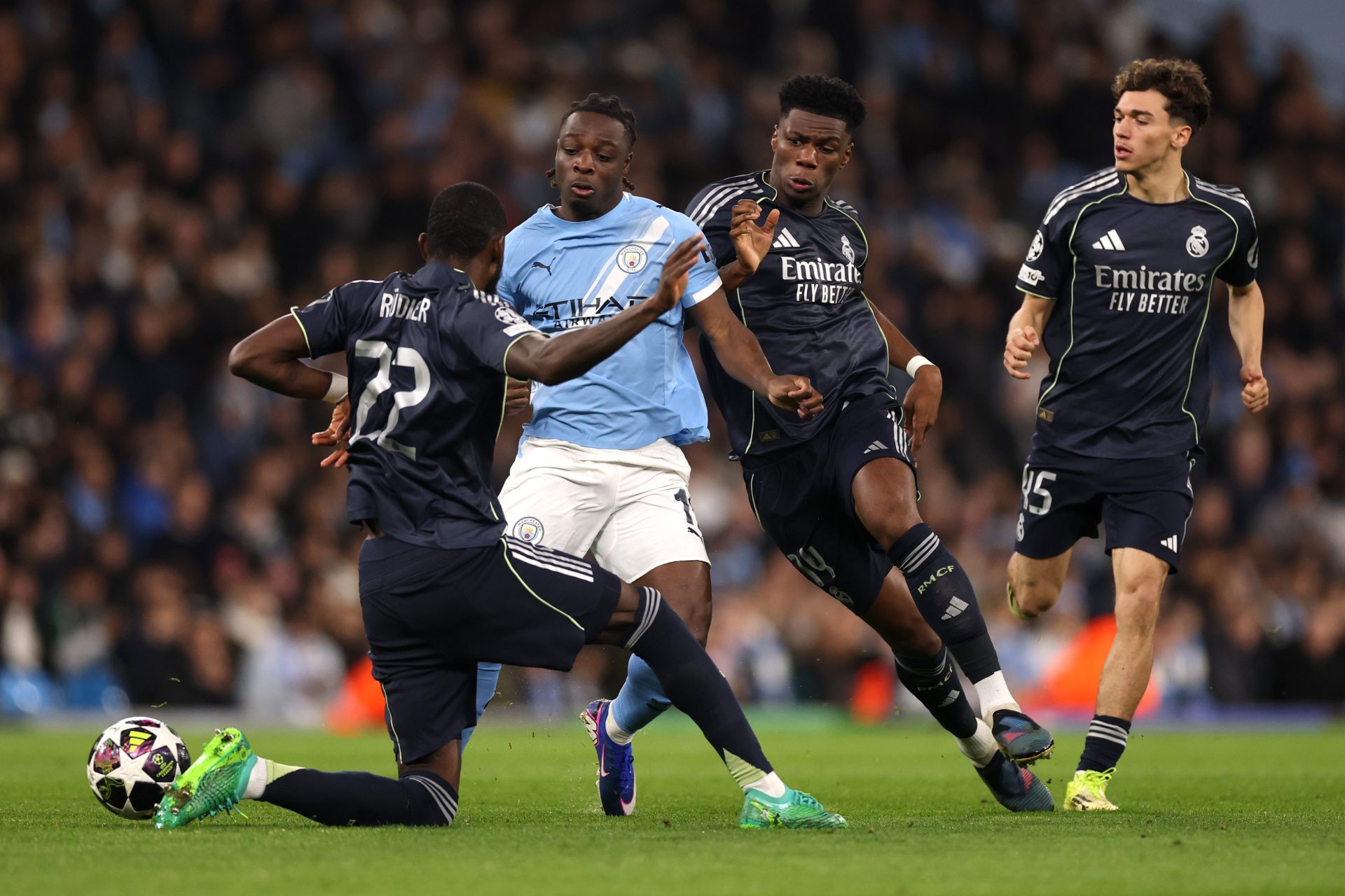 Manchester City star praises Real Madrid amid financial turmoil – “Bernabeu is my favourite stadium”