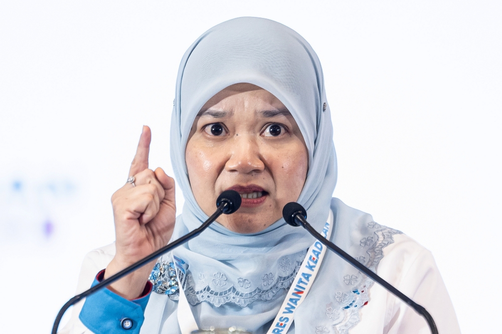 Fadhlina tells PKR members not to wait for Parliament dissolution to prepare for polls