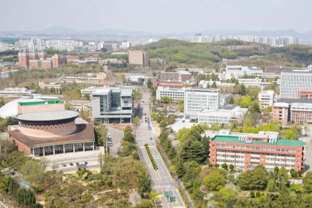 Jeonbuk National University to train AI specialists to drive regional growth