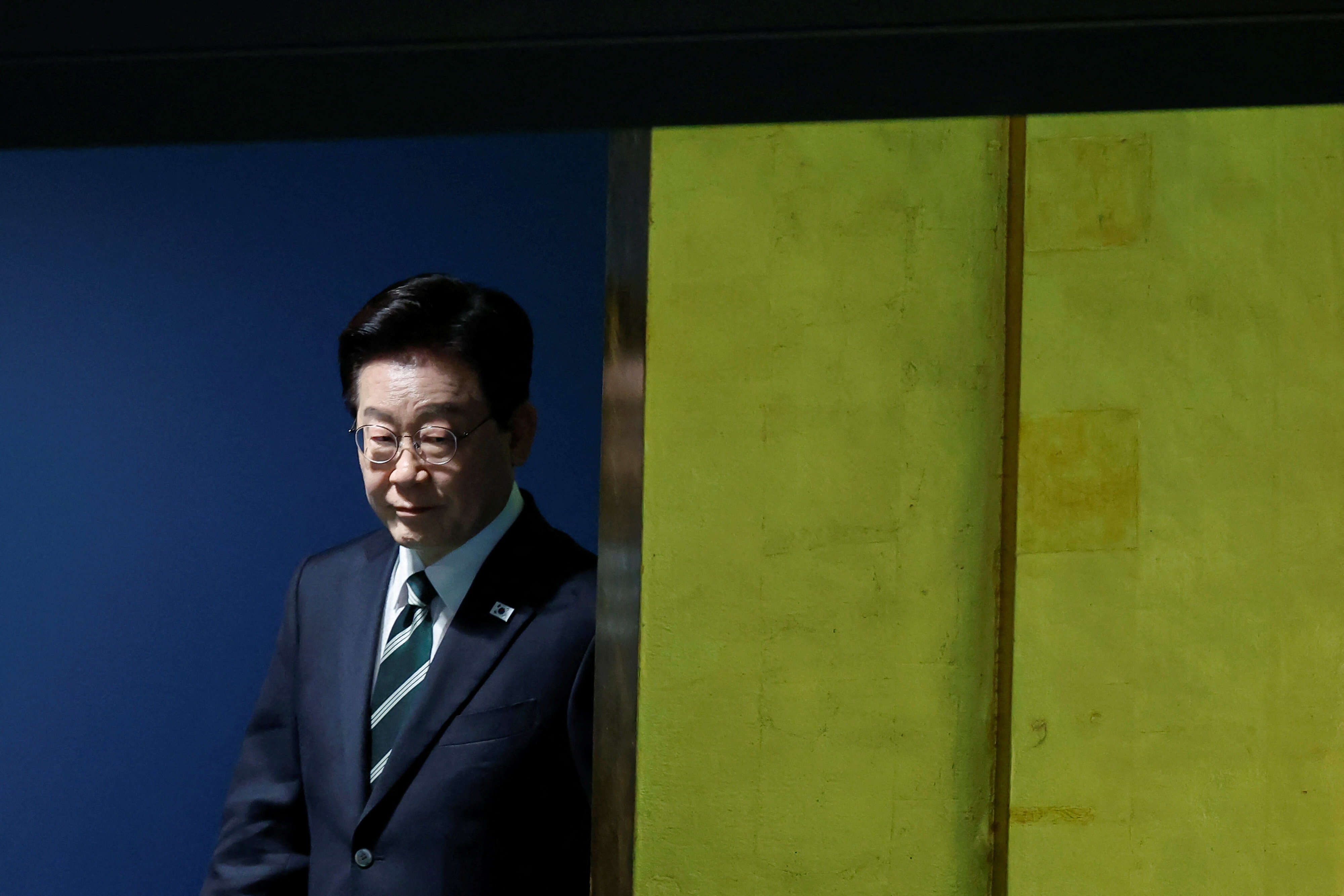 South Korean president orders probe into data leaks across financial industry