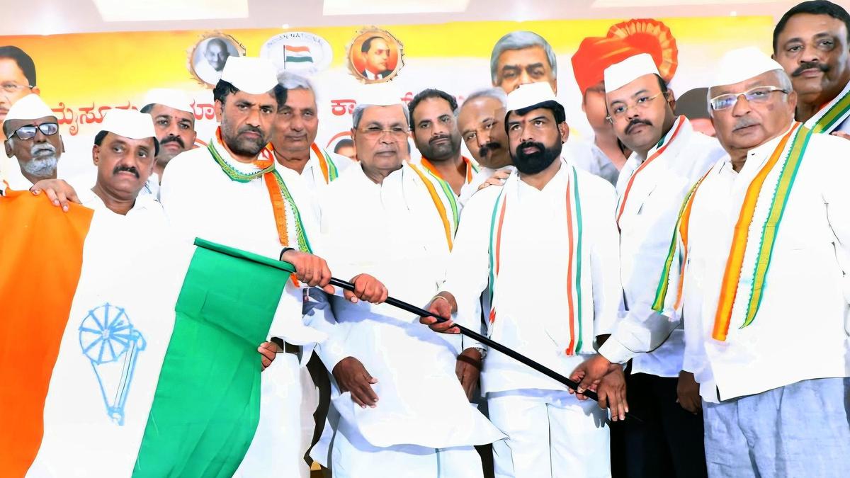 Beerihundi Basavanna takes charge as Mysuru Rural District Congress president