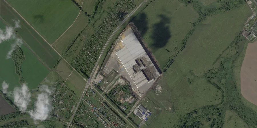 Drones hit Wildberries warehouse near St. Petersburg, major oil refinery in Syzran