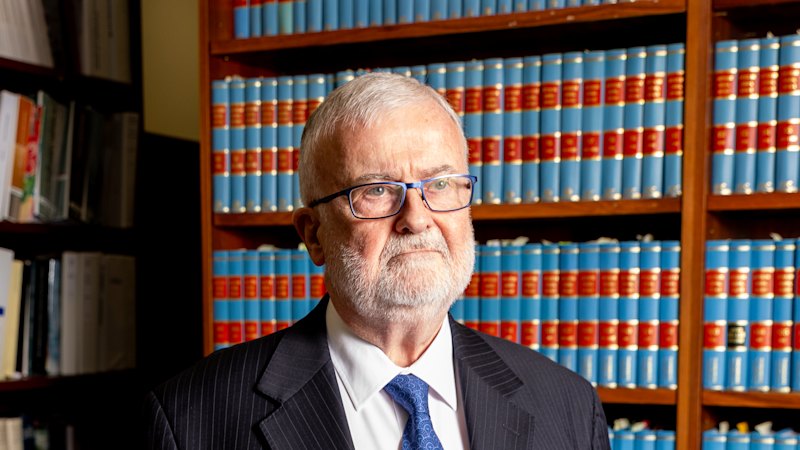 The state’s police watchdog wants extra powers. The NSW government has other ideas