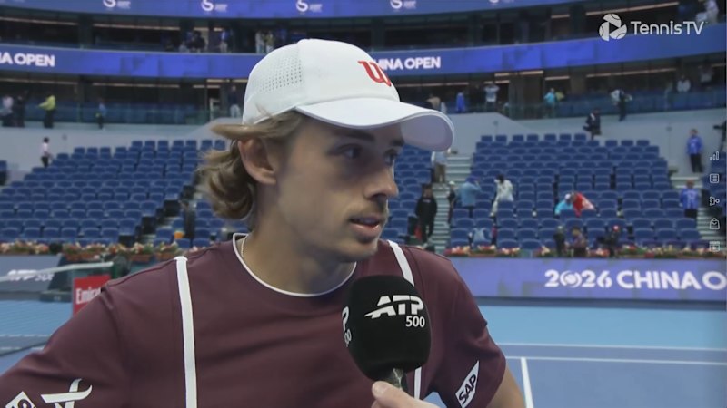 De Minaur advances to China Open semis