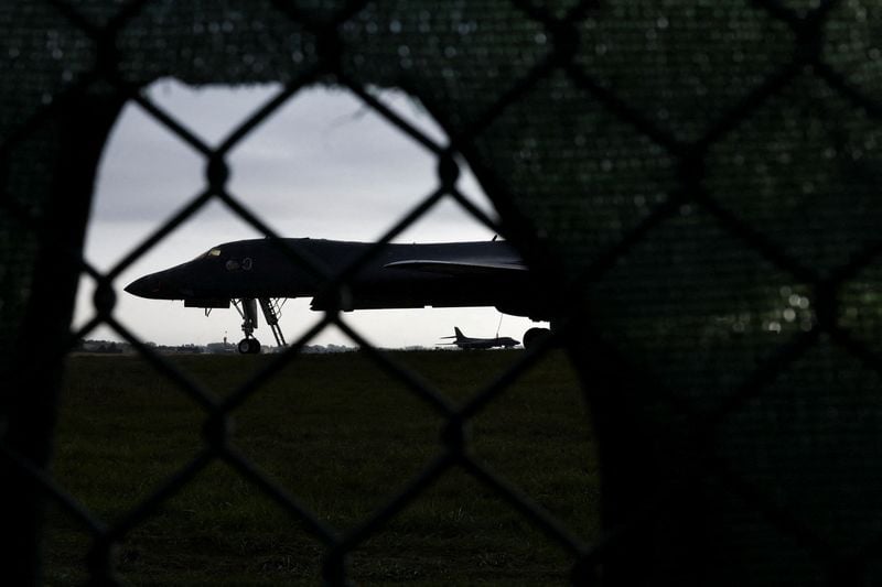 US removes B-1 bombers from UK base amid security concerns