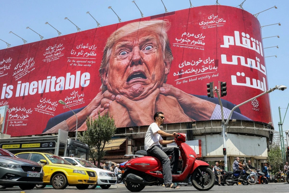 Iran turns Tehran billboards into a propaganda battlefield as anti-Trump imagery chronicles war
