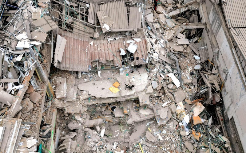 Hope fades for finding survivors of Colombia quake as rescued woman dies
