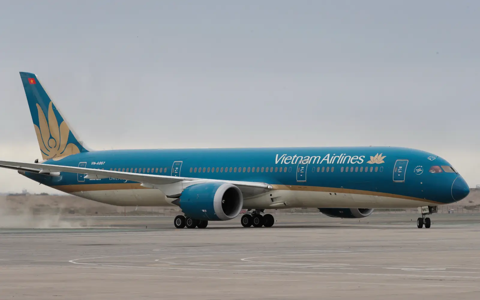 Vietnam Airlines Boeing 787 returns to Munich after takeoff incident