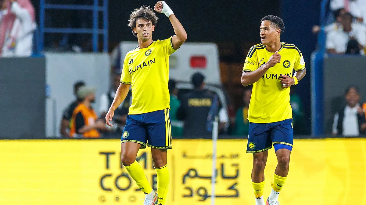 Cristiano Ronaldo watches as Al Nassr give Ange Postecoglou a dream start