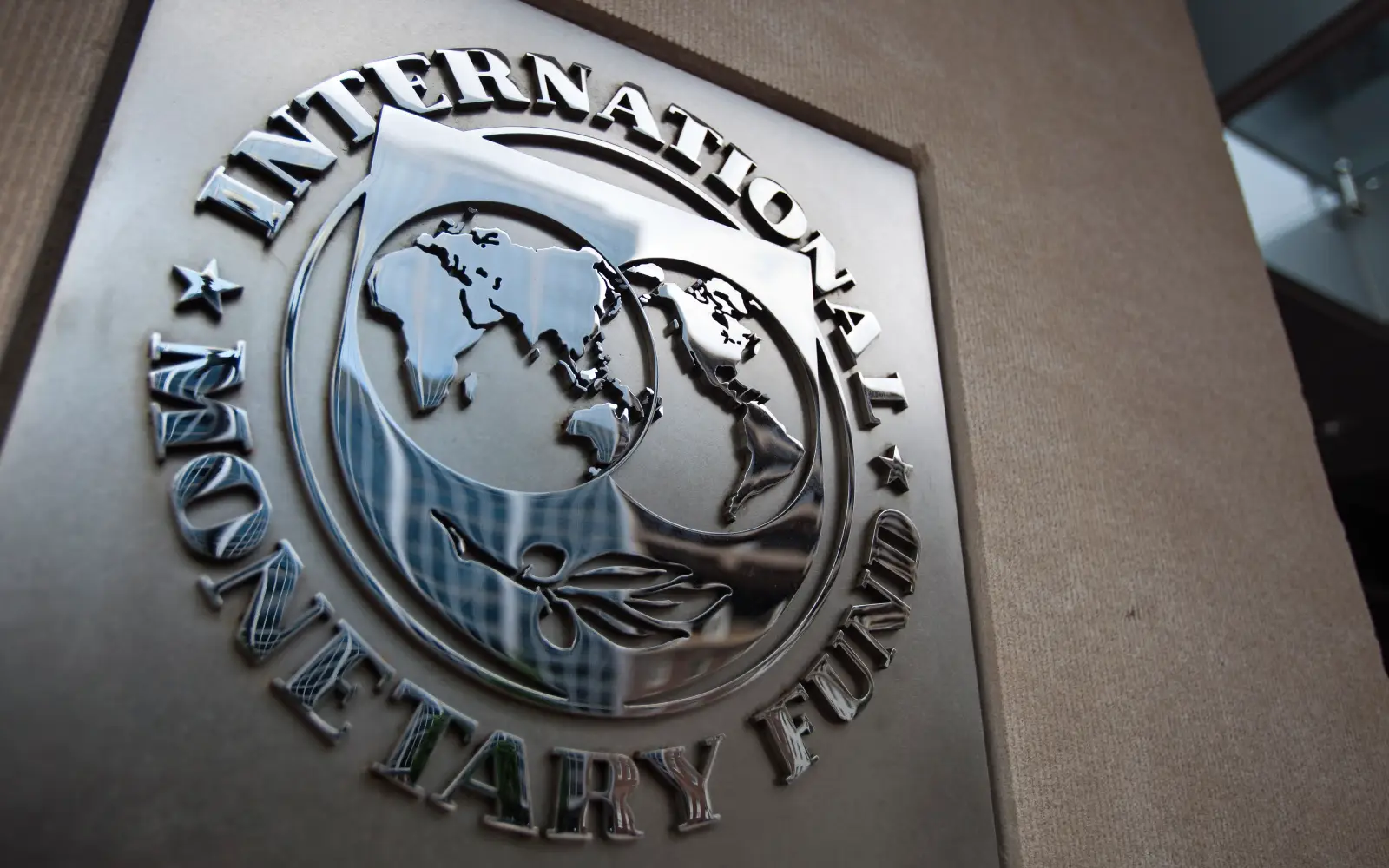 IMF clears the way for Sri Lanka to draw US$345mil