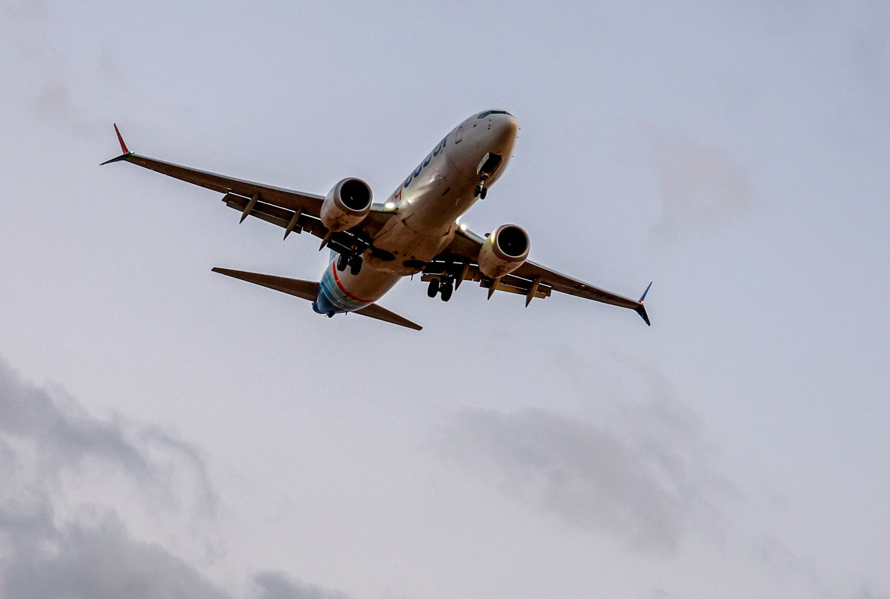 How a Pilot Deemed Unfit to Fly Ended Up in the Cockpit of Flight 1073