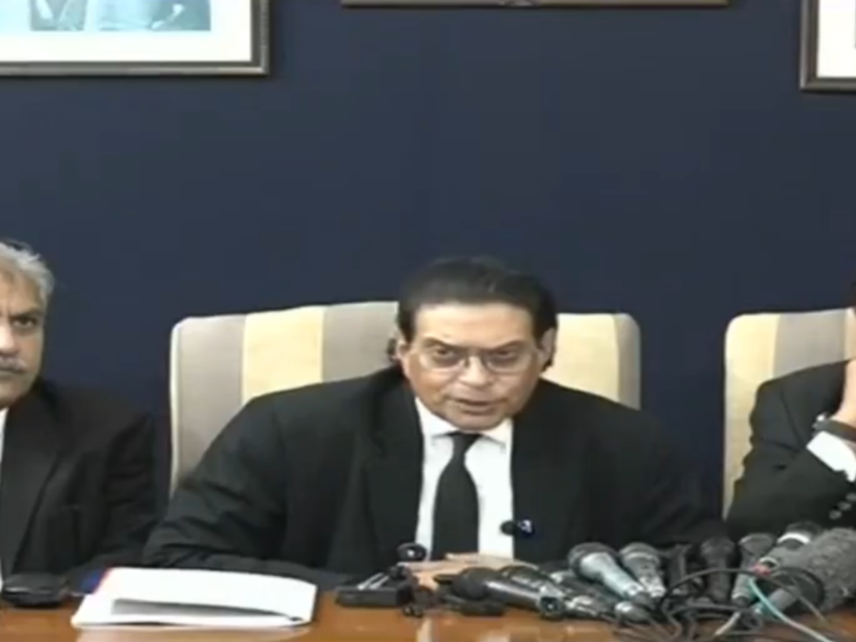 No progress in talks sans meeting with Imran: Salman Akram