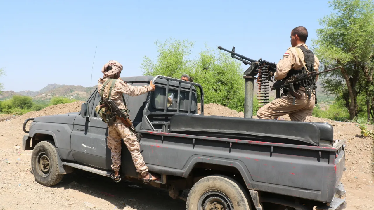 Yemeni government forces advance in Marib, seize Madghal district center