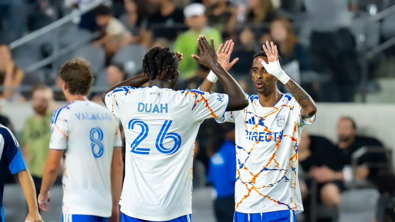 TST Images: San Diego FC defeat Los Angeles FC, 1-0, at BMO Stadium