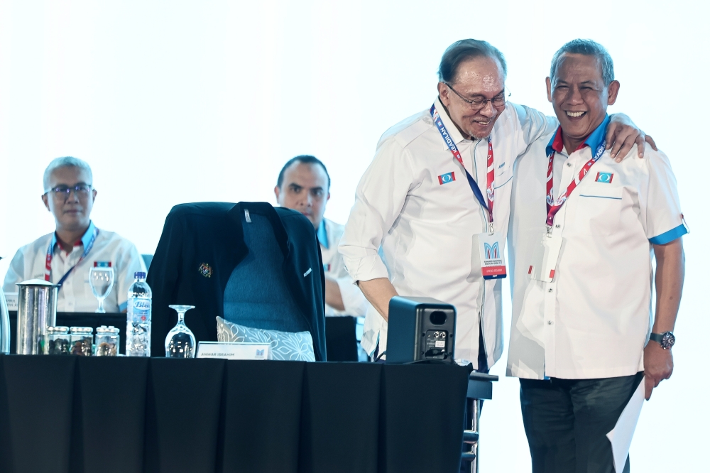 Aminuddin says he’ll take responsibility, ready to quit PKR Negeri Sembilan role after polls loss