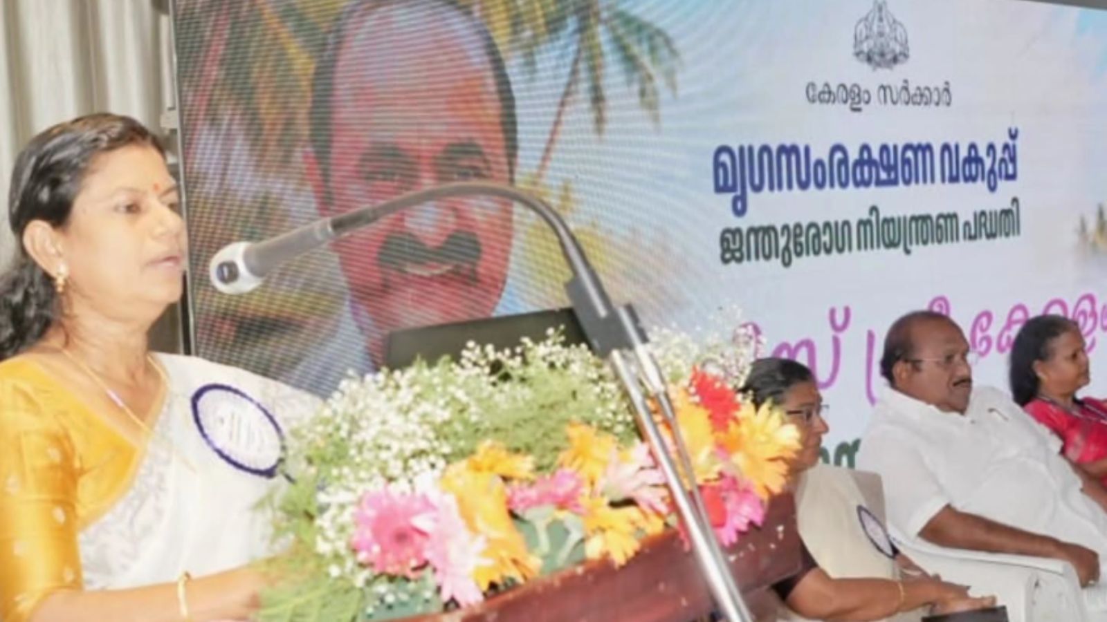 Kerala to install sanitary napkin vending machines at public places