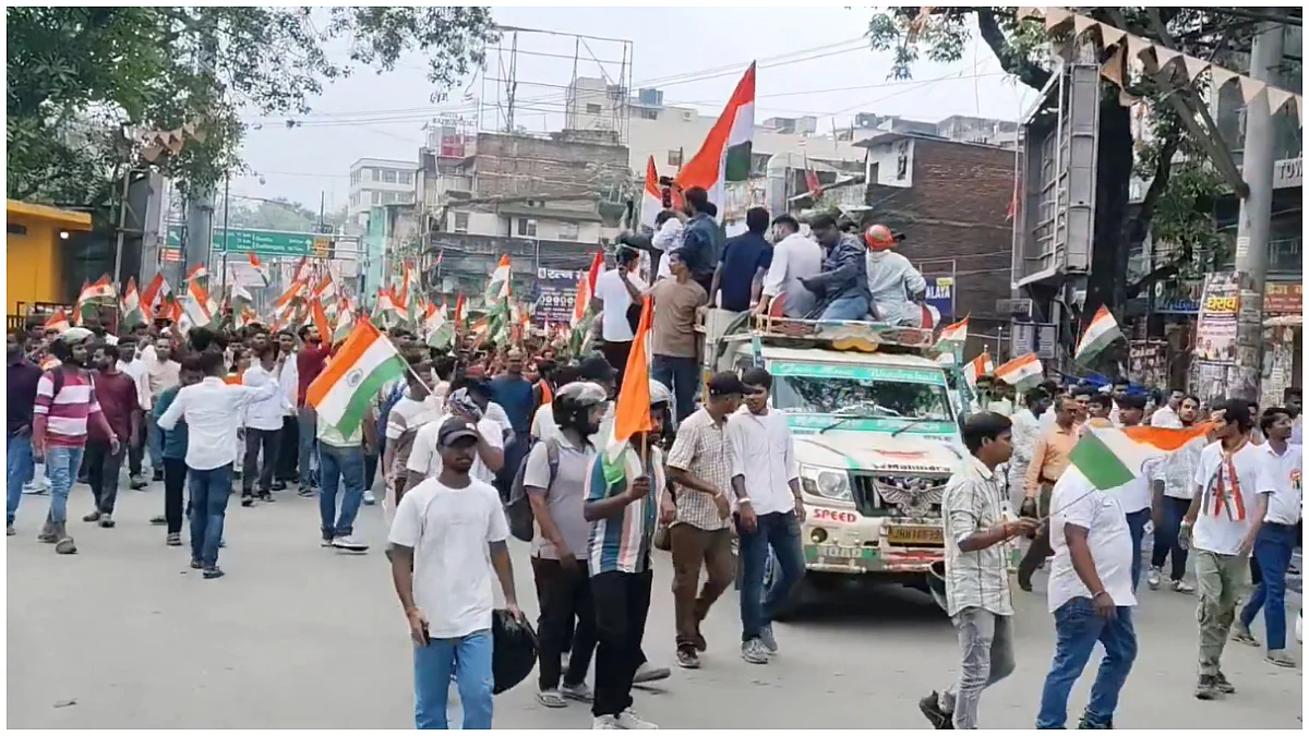 Jharkhand Students To Burn Effigies Of Rahul Gandhi, Hemant Soren Today; CM House Gherao From Aug 20 | VIDEO