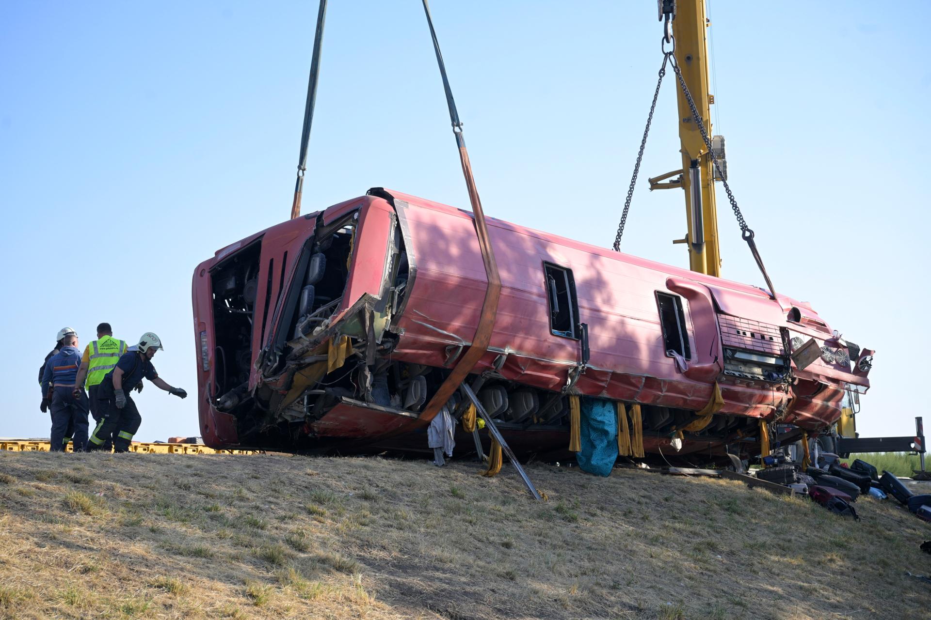 12 killed, at least 10 injured in Polish bus crash in Hungary