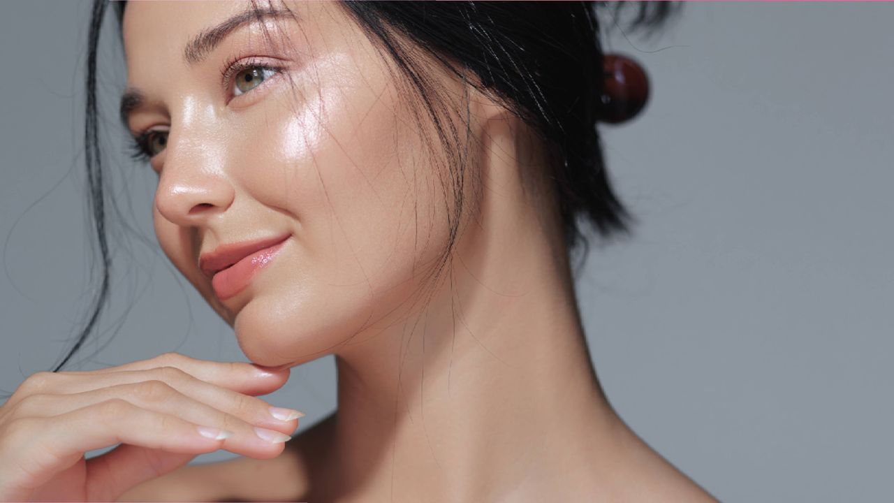I tested every summer makeup trick — here’s what actually works in high humidity