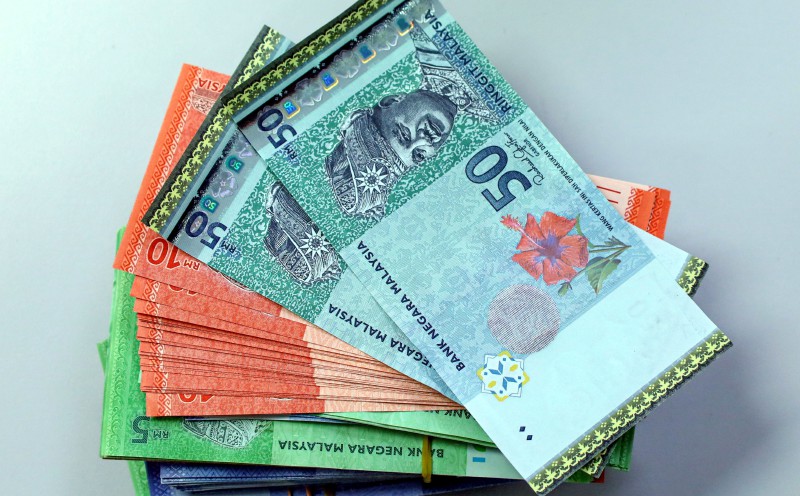 Ringgit opens slightly higher against greenback despite higher US rate expectations