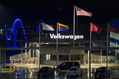 German investment in the U.S. drops to three-year low amid policy uncertainty