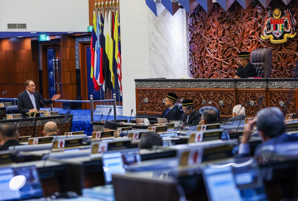 Anwar: Myanmar junta chief Min Aung Hlaing to visit Malaysia ‘in next few days’