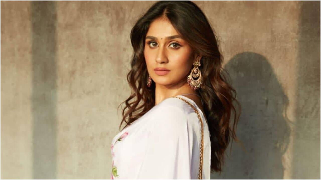 Who is Antara Banerjee? Actress held over alleged train clash, razor attack