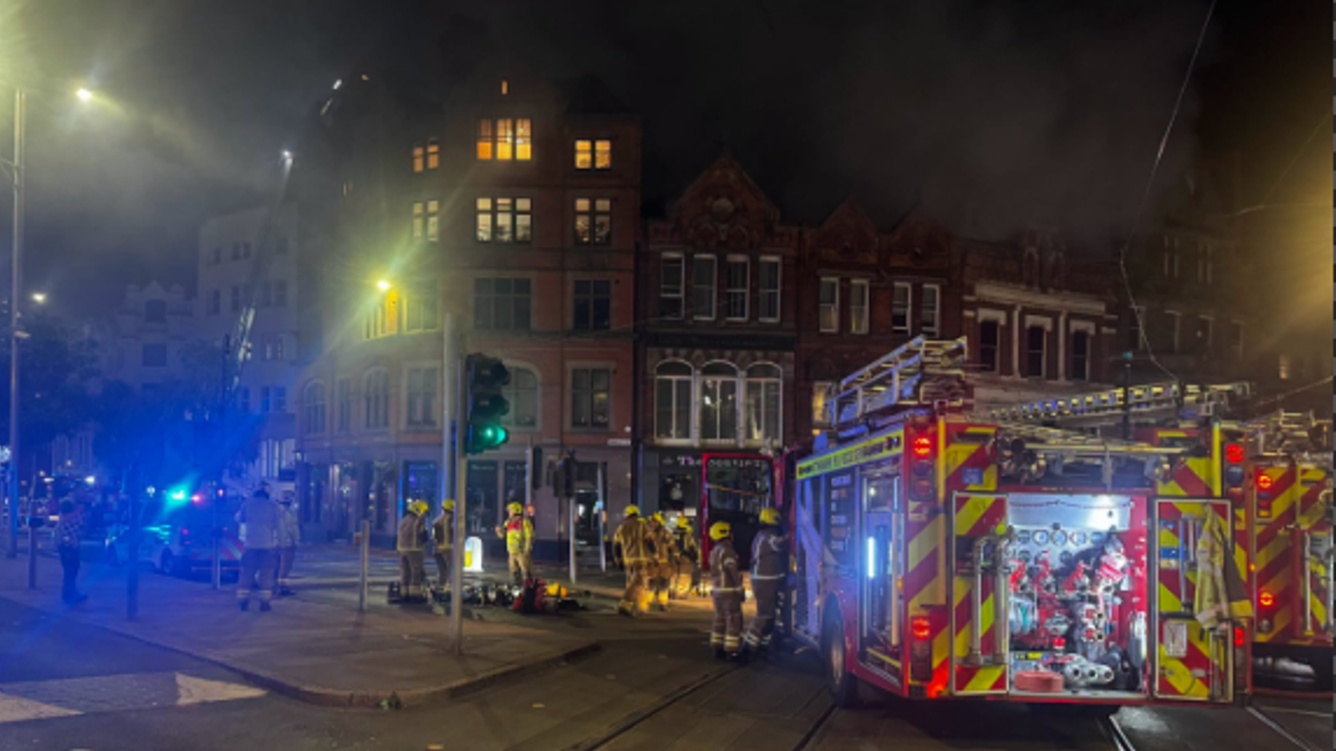 Fire shuts down Nottingham city centre