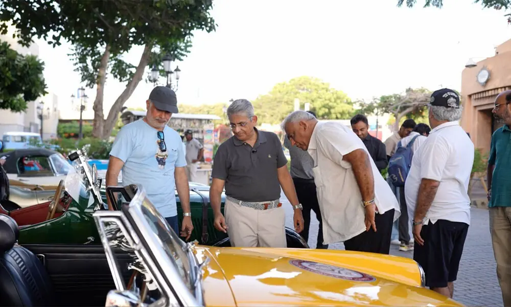 "Miles of Hope" unites classic car enthusiasts and healthcare leaders in landmark brain tumor awareness drive in Karachi