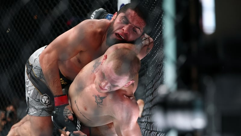 Makhachev denies Machado Garry in UFC title bid