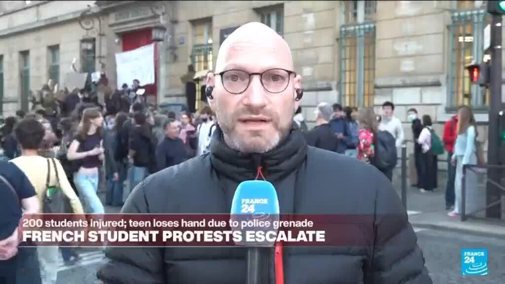 Paris students gear up for 'Black Tuesday' protests
