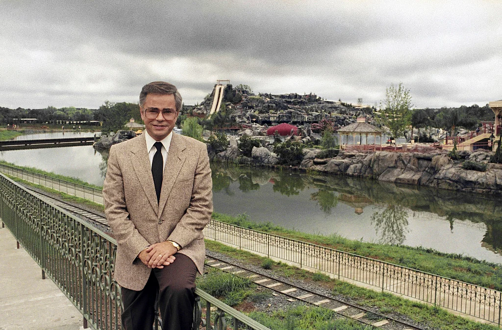 Jim Bakker, televangelist mired in scandals, dies at 86