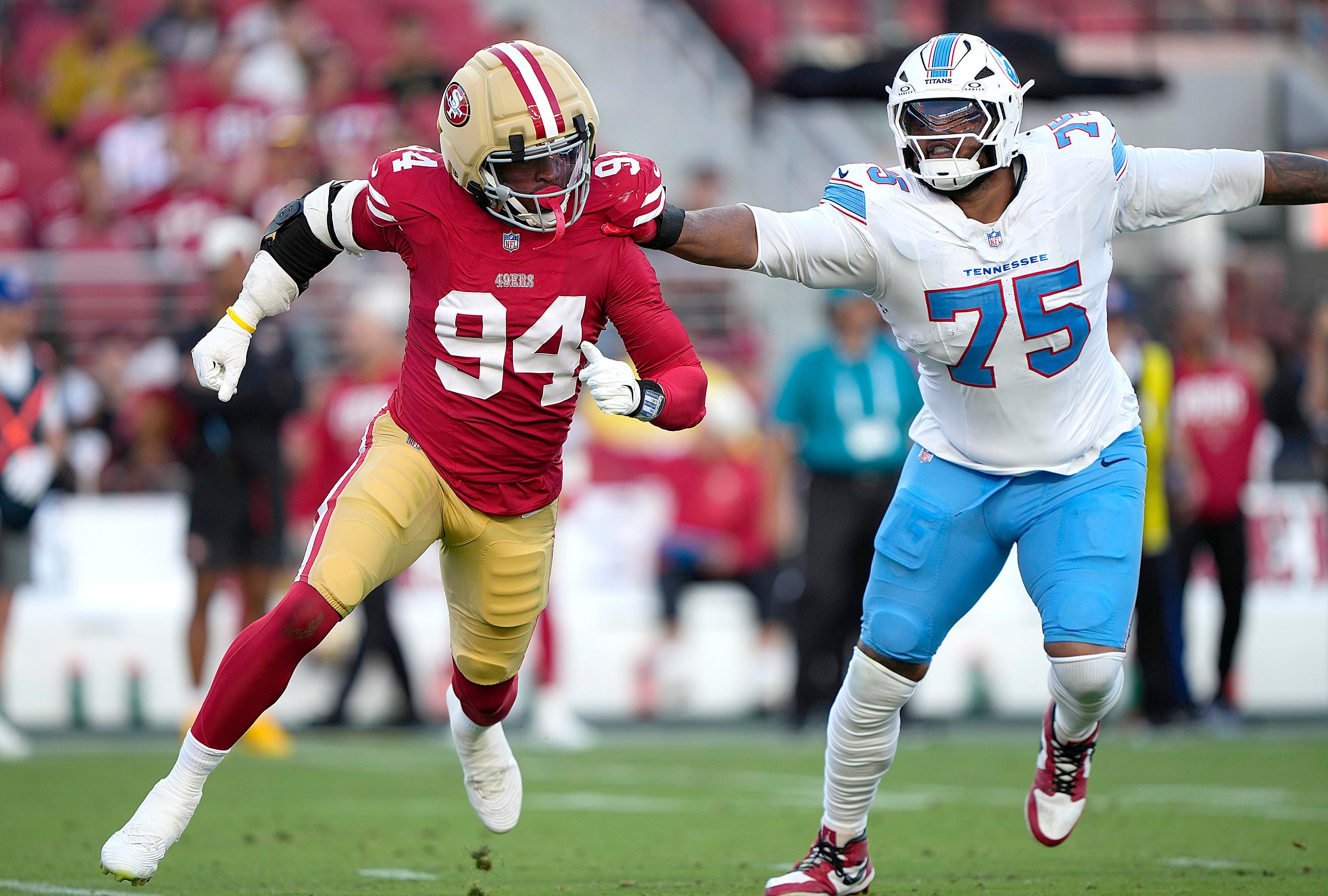 49ers News: Mike Evans practices again